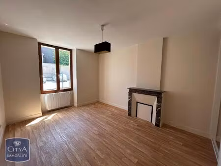 location appartement 2 pièces 45m² villebarou 41000