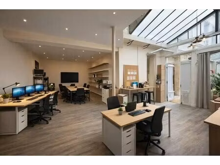 location bureaux 153 m²