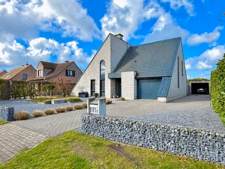 huis te koop in assenede met 3 slaapkamers