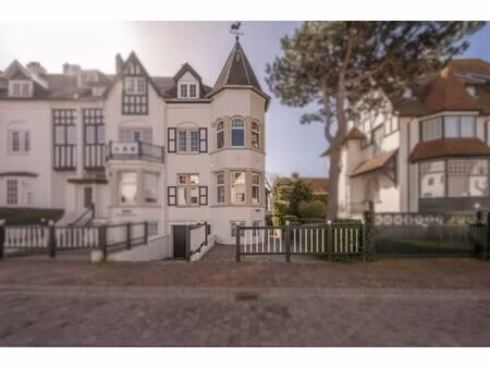 huis te koop in knokke-heist met 5 slaapkamers