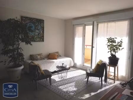 location appartement 2 pièces 47m² le mans 72000