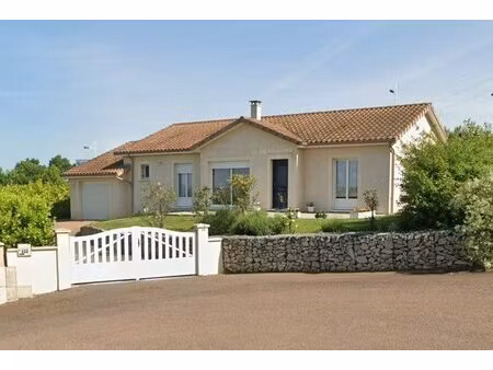 paray le monial  maison de plain-pied offrant 115 m2