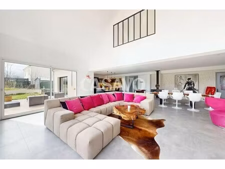 maison de luxe à vendre à vaugrigneuse