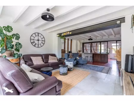 vente maison 9 pièces 250 m² à saint-vincent-de-paul (40990)  429 000 €