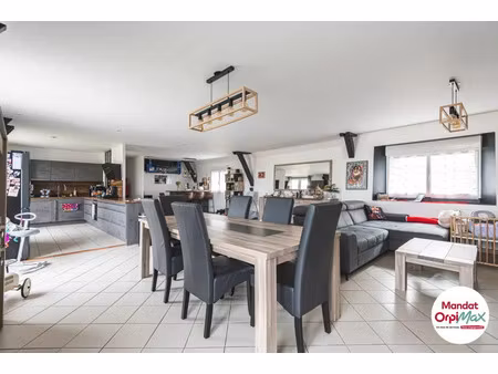 vente maison 5 pièces 158 m² courmas (51390)