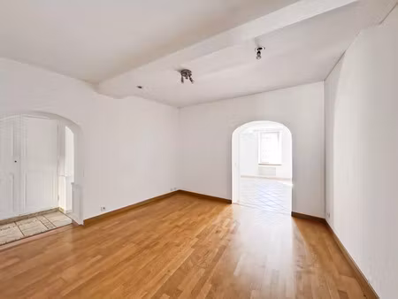 vente appartement 3 pièces 85 m² solliès-pont (83210)
