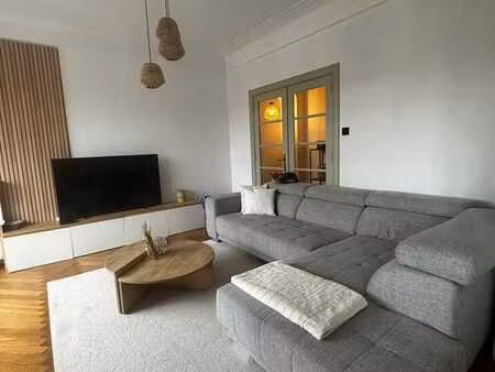 superbe appartement ( 850€ + 150€ charges)