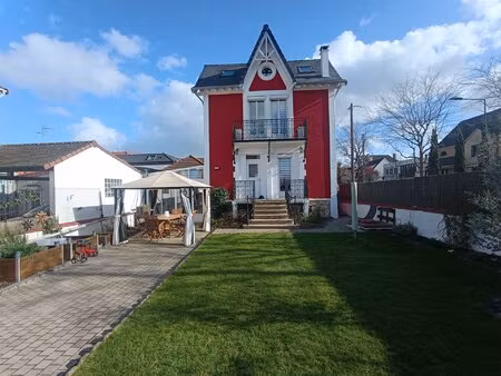 maison de caractère avec dépendance et jardin  dix arpents 8 min gare à pied