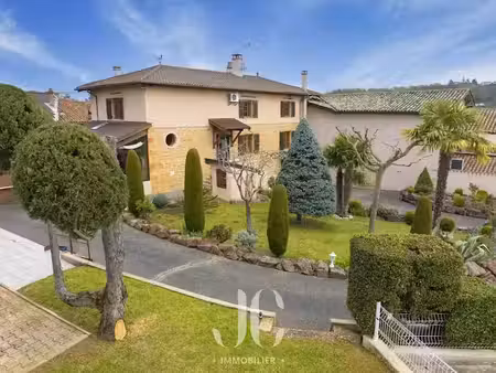 vente maison 5 pièces 210 m² à liergues (69400)  595 000 €