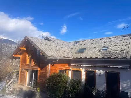 vente maison 16 pièces 370 m² à baratier (05200)  850 000 €