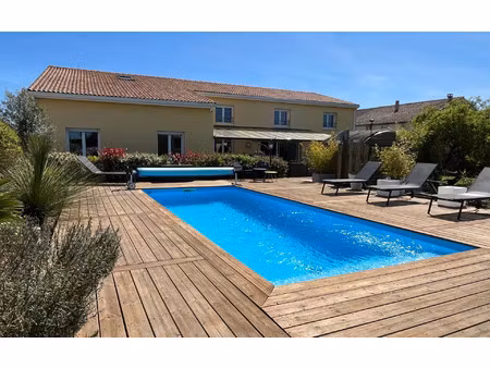 maison saint-sulpice-de-royan m² t-7 à vendre  728 000 €