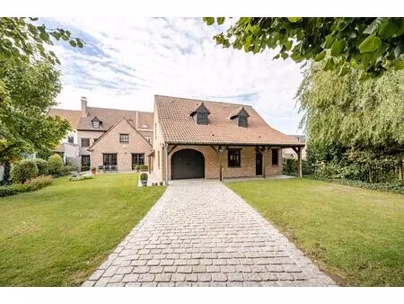 maison de maître à vendre à lauwsestraat 26 aalbeke (rbv63330)