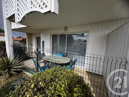 vente appartement 3 pièces 53.8 m² à fouras (17450)  266 750 €