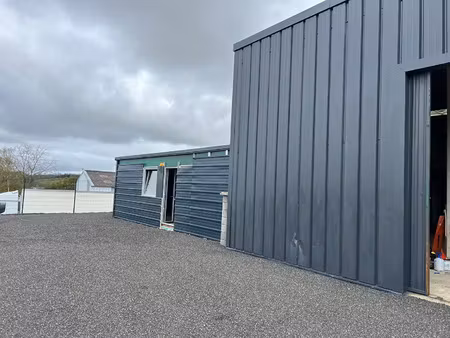 location bureaux et commerces à pleyben (29190) : à louer / 164m² pleyben