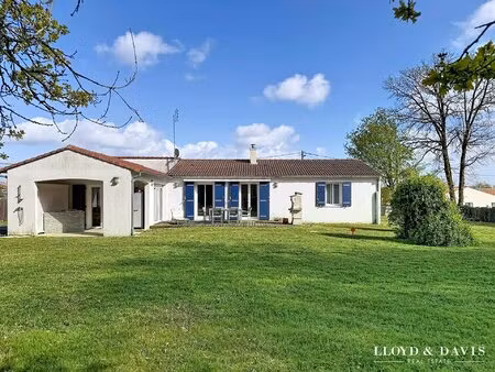 plain-pied 138m² sur 2200 m² de terrain vue sur les bois