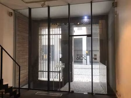 surface commerciale 150m² centre bruxelles