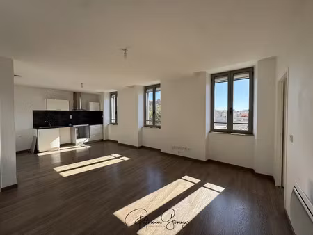 vente immeuble 21 pièces 500 m² à castres (81100)  780 000 €