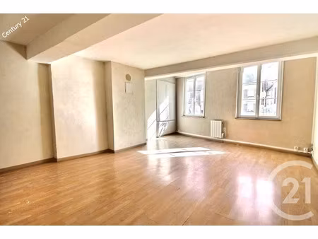 vente immeuble à condé-en-brie (02330)  69 000 €