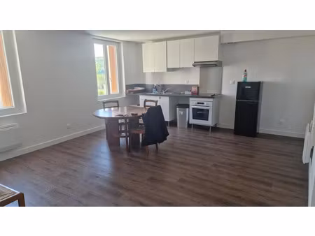 location meublée appartement 2 pièces 45 m² à romeny-sur-marne (02310)  580 €