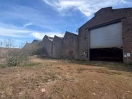 vente parking 109 m² à roubaix (59100)  87 000 €