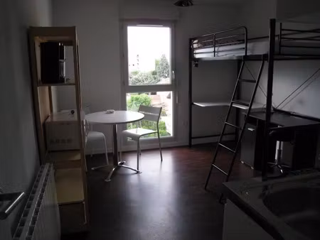 location meublée appartement 1 pièce 20 m² à villeurbanne (69100)  540 €