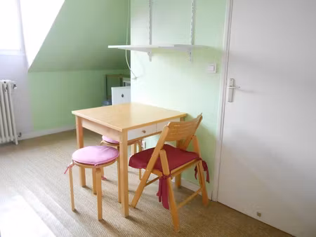 location meublée appartement 1 pièce 15 m² à marcq-en-baroeul (59700)  430 €