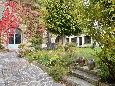 belle et rare propriété avec dépendances au coeur du vexin français (1h00 de paris)