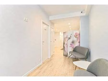 bâtiment centre de halle