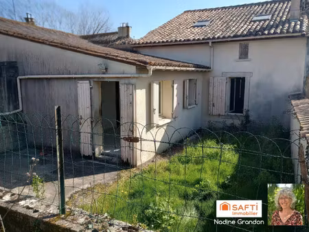 vente maison 4 pièces 80 m² baignes-sainte-radegonde (16360)