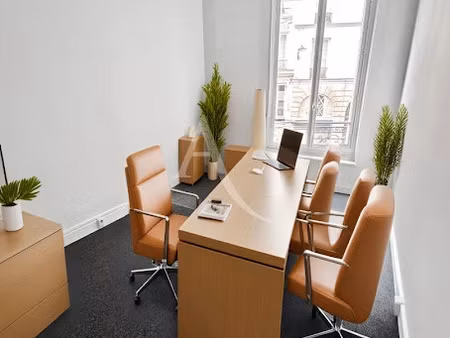 location locaux professionnels 43 m² à paris 1er (75001)  1 792 €