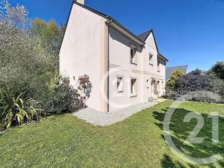 location maison 7 pièces 198.21 m² à mathieu (14920)  1 850 €