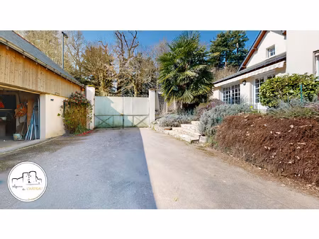 montreuil - juigné / maison bord mayenne