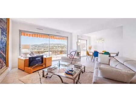 appartement avec terrasse et piscine cassis (13)