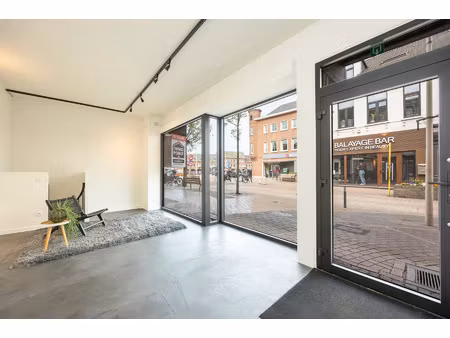 commercieel te huur in schoten