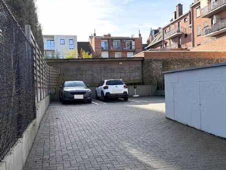 garage te huur in lauwe