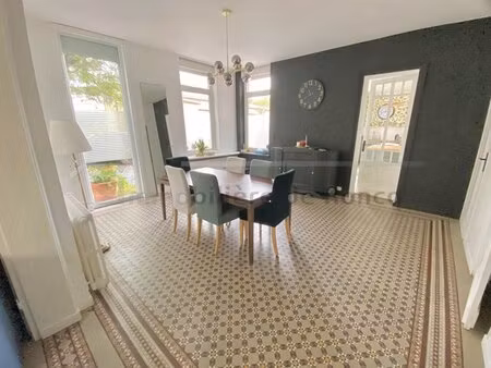 en vente maison 240 m² – 469 000 € |roncq