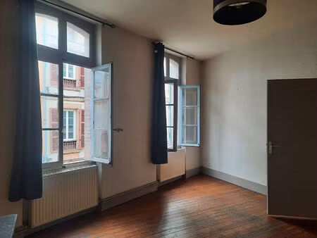 location appartement 2 pièces 44m²