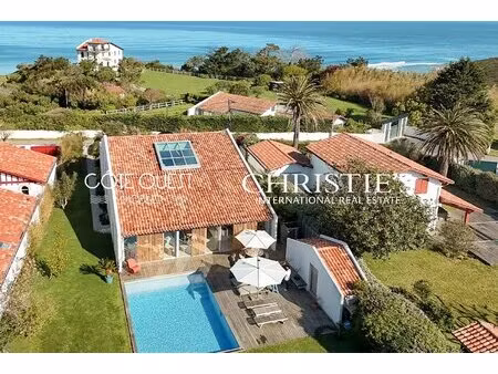 for sale bidart - villa with pool in absolute calm with ocean view with id 3686892388