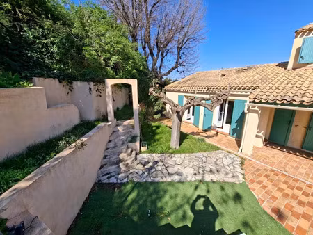 location maison 5 pièces 135 m² à bouc-bel-air (13320)