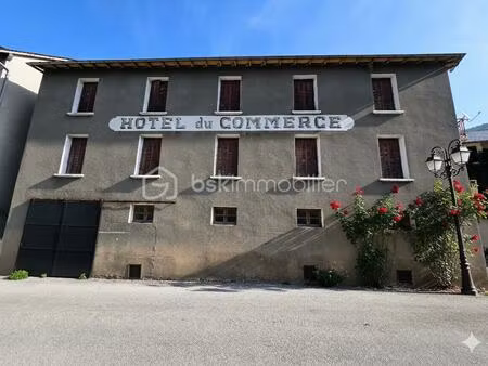 immeuble de 290 m² à sainte-enimie