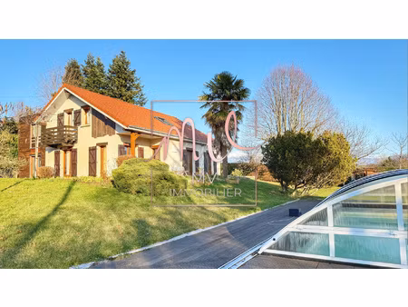 criel de renage  propriété 216 m2 avec 2328 m2 de terrain et