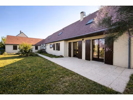 achat maison 7 pièces 180m²