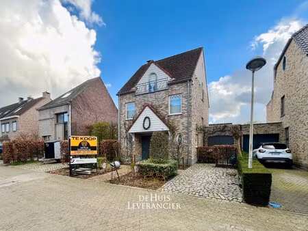 huis te koop in kontich met 3 slaapkamers