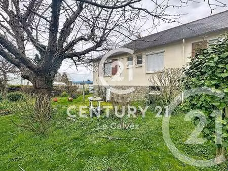 vente maison à guingamp (22200) : à vendre / 84m² guingamp