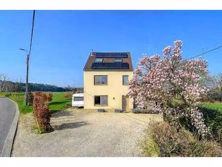 magnifique maison rénovée dans le cadre rural d’ottenburg !