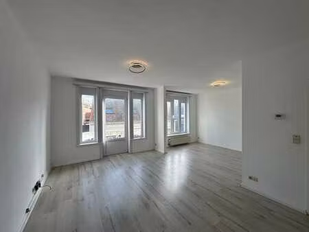 kapellestraat 93/04.01  8400 ostende