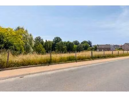 terrain a batir pour une villa au coeur de sart!