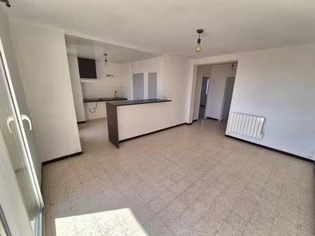 vente appartement 3 pièces 55 m² alès (30100)