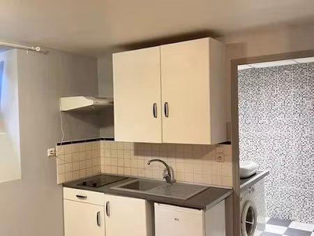 location meublée appartement 1 pièce 23 m² à moret-loing-et-orvanne (77250)  550 €