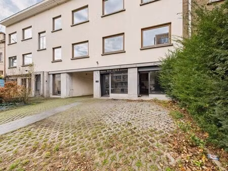 bien professionnel à louer à ixelles € 1.200 (lmw78) - realtycare | zimmo